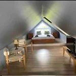 Tremblant Village Retreat!Steps To Hill & Trails
